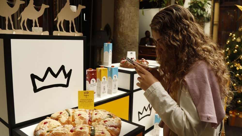 Con imaginación, los chefs mexicanos reinventan la Rosca de Reyes. EFE/ Francisco Guasco.
