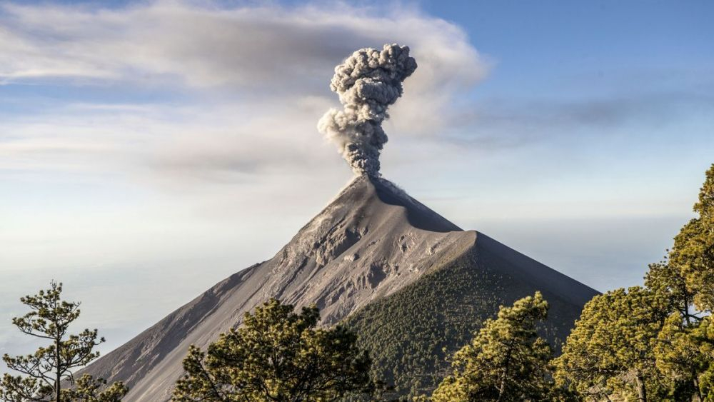 El Acatenango, un desafío para los amantes de los volcanes en Centroamérica. EFE/Esteban Biba.