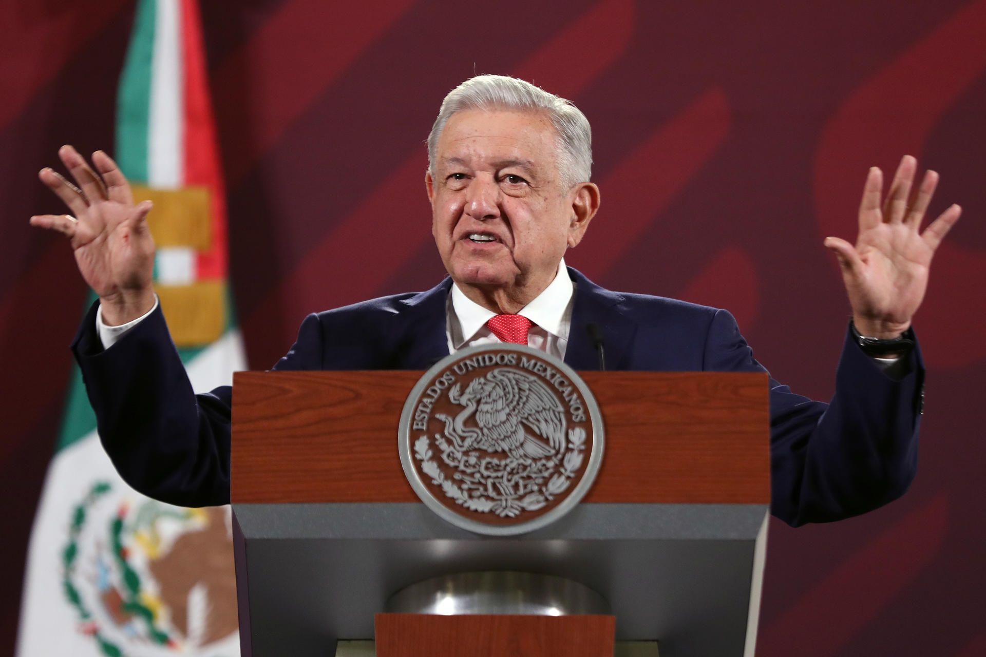 López Obrador Minimiza La Multitudinaria Protesta Contra Su Refor 1927