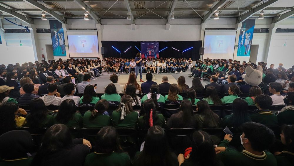 Festival Tour Internacional en Universidad Tecnológica de San Juan del Río.