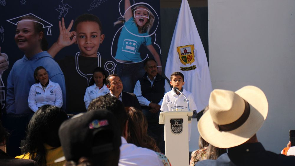 Realizan programa ‘Niñas, niños, y adolescentes en el gobierno’ en San Juan del Río.