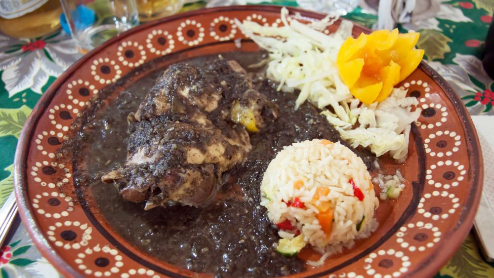 Festival del Mole, un evento gastronómico para preservar las tradiciones locales.