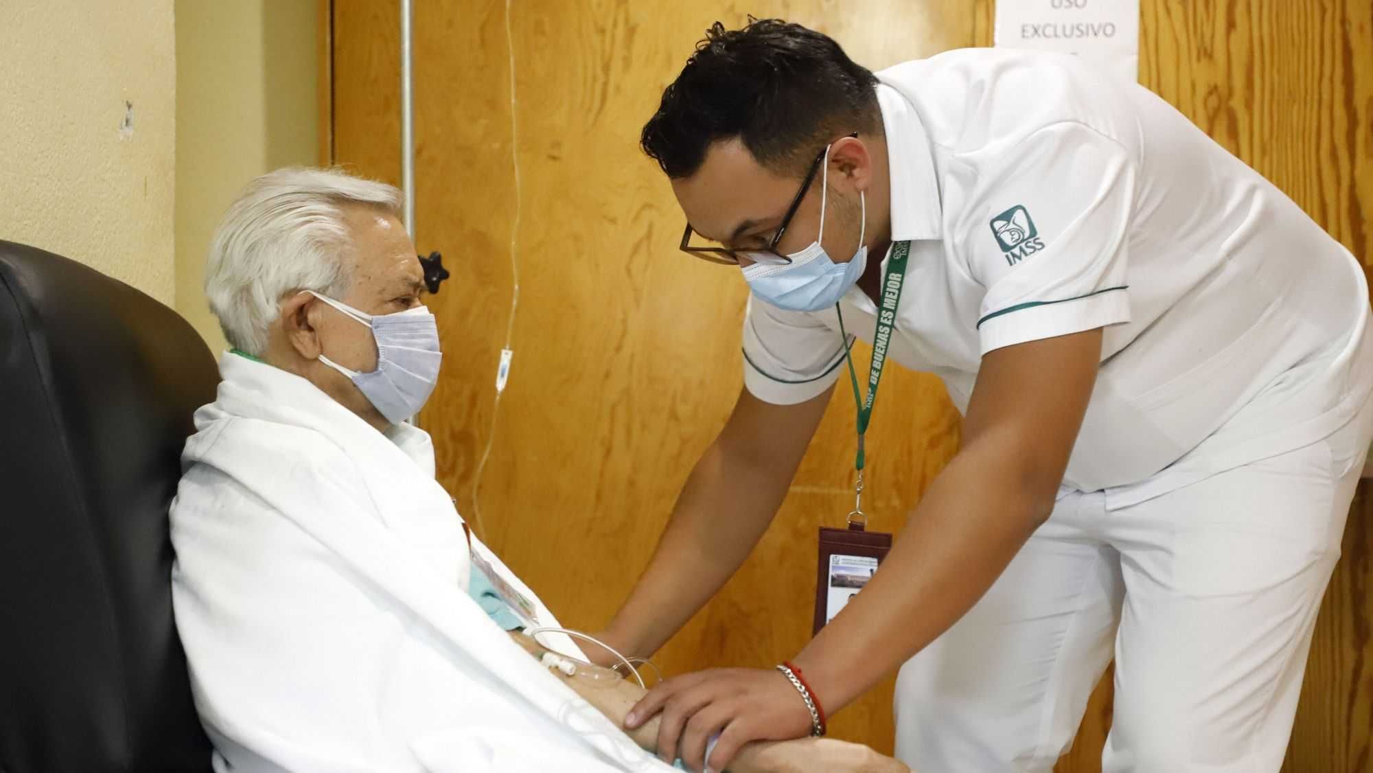 El IMSS fortalece la atención a los adultos mayores en México