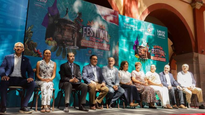 Inaugura Luis Nava 'Festival Ciudades Mexicanas Patrimonio Mundial' en San Luis Potosí.