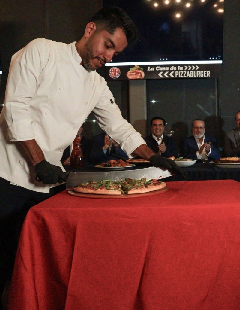 Boston´s Pizza abre su primer restaurante en la ciudad de Querétaro.