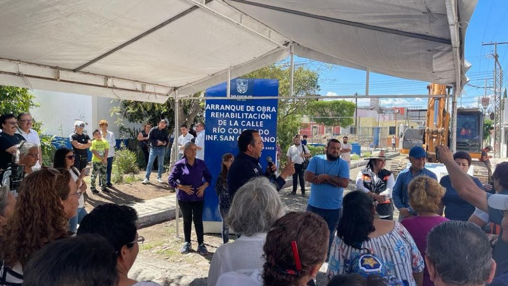 Inicia proyecto de pavimentación en colonia San Cayetano, San Juan del Río.