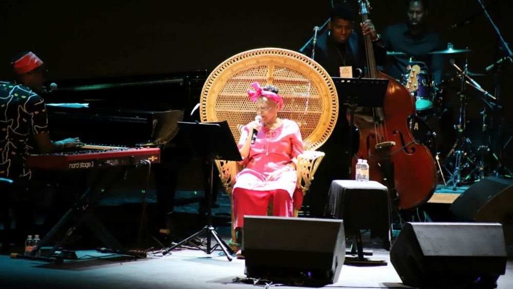 Omara Portuondo deleita a Querétaro en su última gira internacional, 'Vida'.