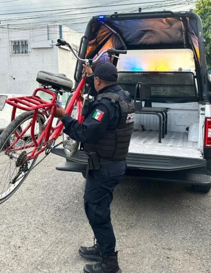 Joven localiza y recupera su bicicleta robada en casa de empeño de El Marqués.