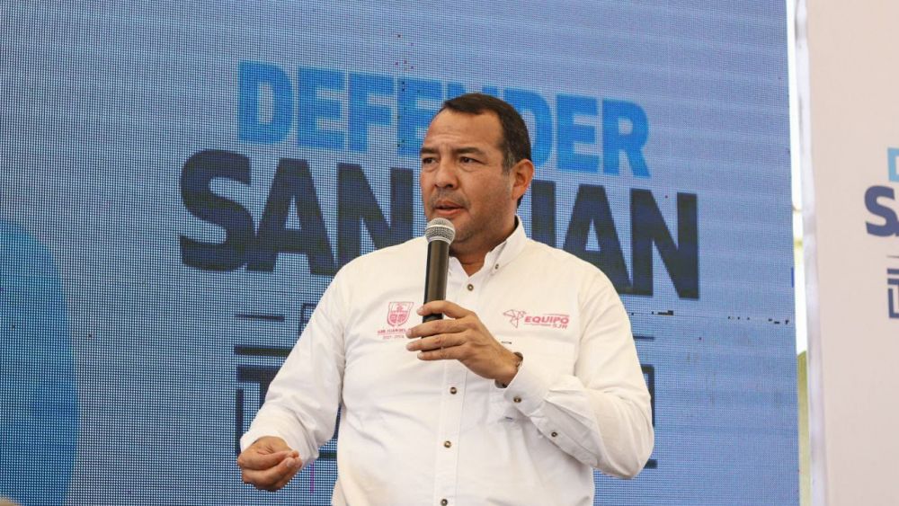 Roberto Cabrera urge defender y amar a San Juan del Río.