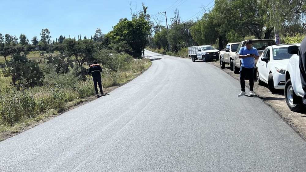 Por concluir rehabilitación de carretera en Paso de Mata, San Juan del Río.