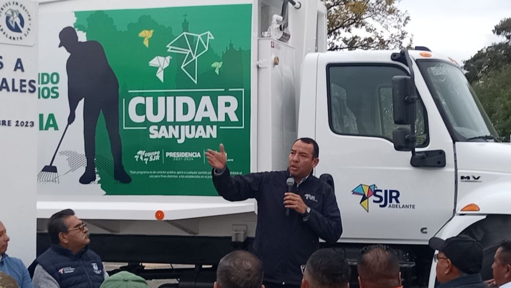 Alcalde destaca esfuerzo para mejorar servicio públicos en San Juan del Río.