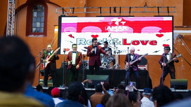 Un homenaje al Amor y la Amistad con Los Teen Tops y Los Rebeldes del Rock en San Juan del Río.