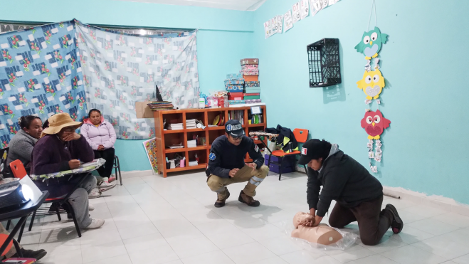 All Hands and Hearts México inauguran escuela Número 26 en Puebla.