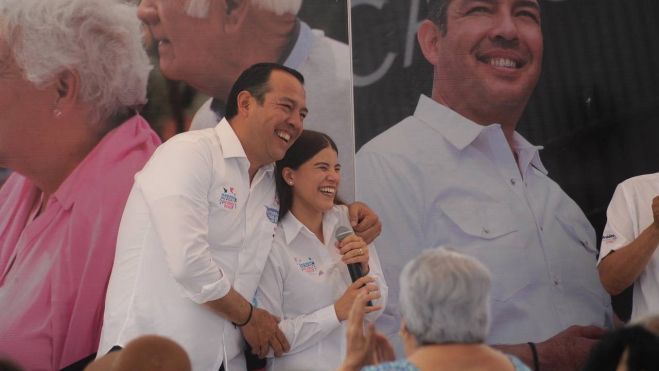 Roberto Cabrera anuncia nuevos centros para adultos mayores en San Juan del Río.