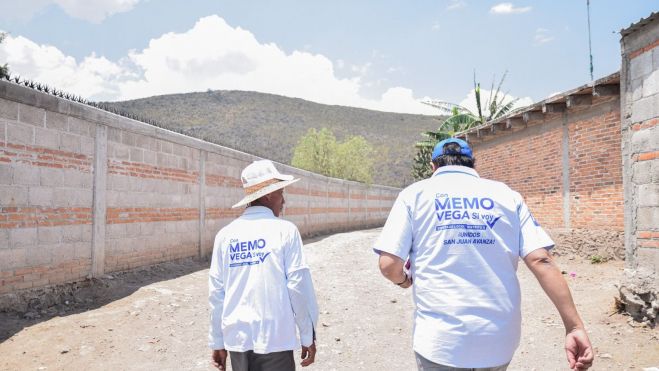 Memo Vega intensifica campaña de cercanía en el Distrito 11.