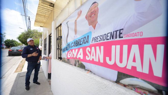 Roberto Cabrera Presenta Propuestas en la Colonia México Buscando Impulsar el Desarrollo Local.