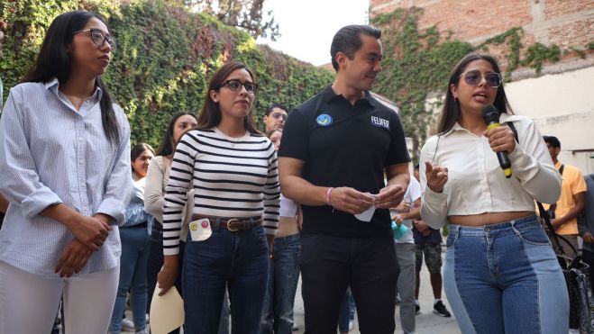 Aumentan adhesiones de supuestos Morenistas a la campaña de Felifer Macías en Querétaro.
