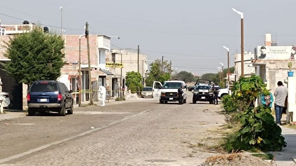 Localizan encobijado en zona oriente de San Juan del Río.