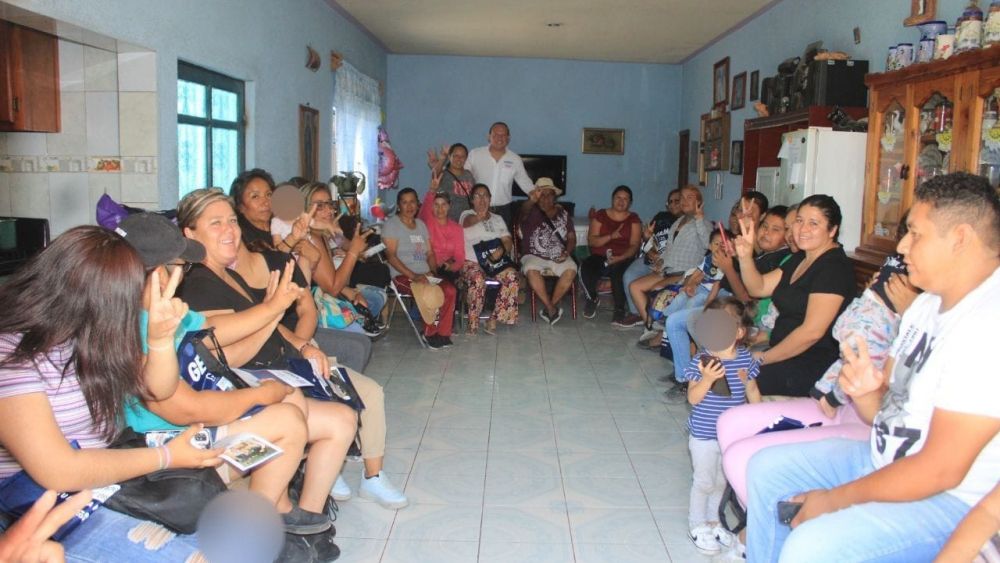 Germaín Garfias impulsará programas sociales para mejorar la economía familiar en San Juan.