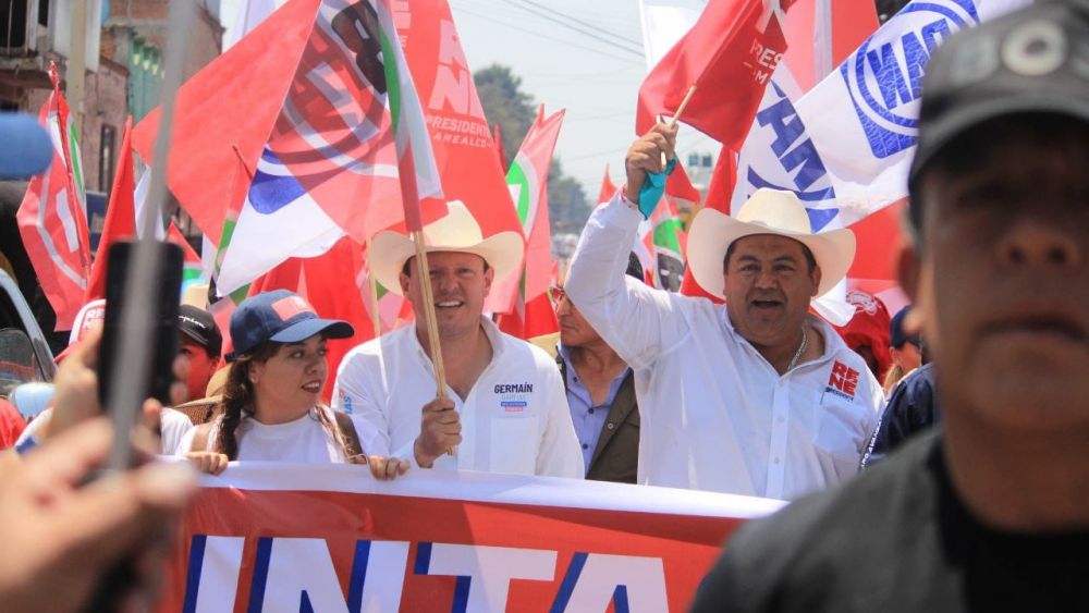 Cierre de campaña espectacular de René Mejía en Amealco.