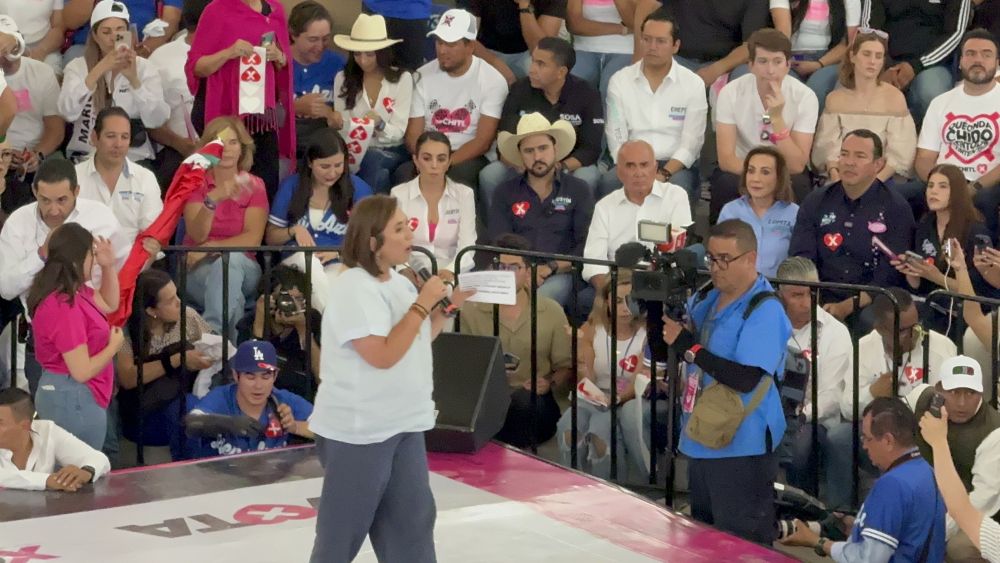 Xóchitl Gálvez cierra campaña en San Juan del Río con promesas de cambio.