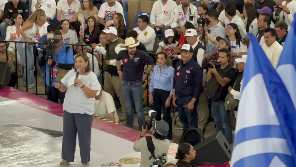 Xóchitl Gálvez cierra campaña en San Juan del Río con promesas de cambio.