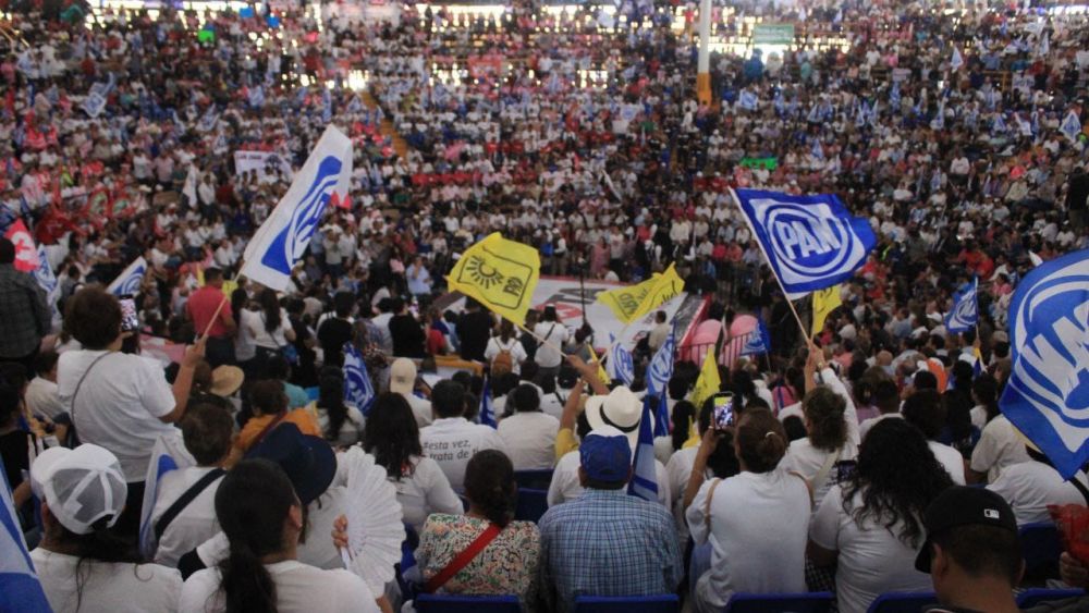 Memo Vega resalta ambiente de fiesta y esperanza por visita de Xóchitl Gálvez.