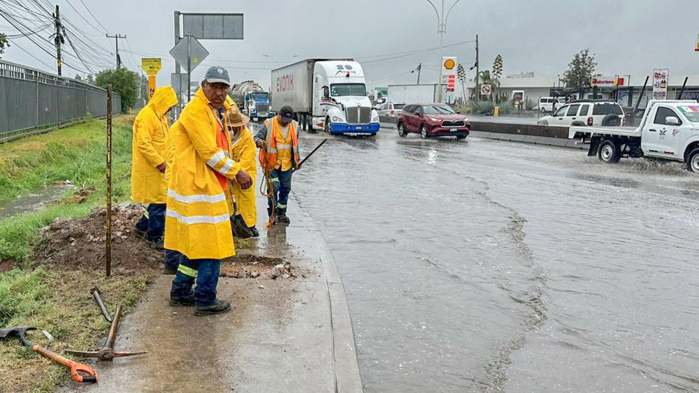 Protección Civil El Marqués atiende incidencias por lluvias derivadas de "Alberto".