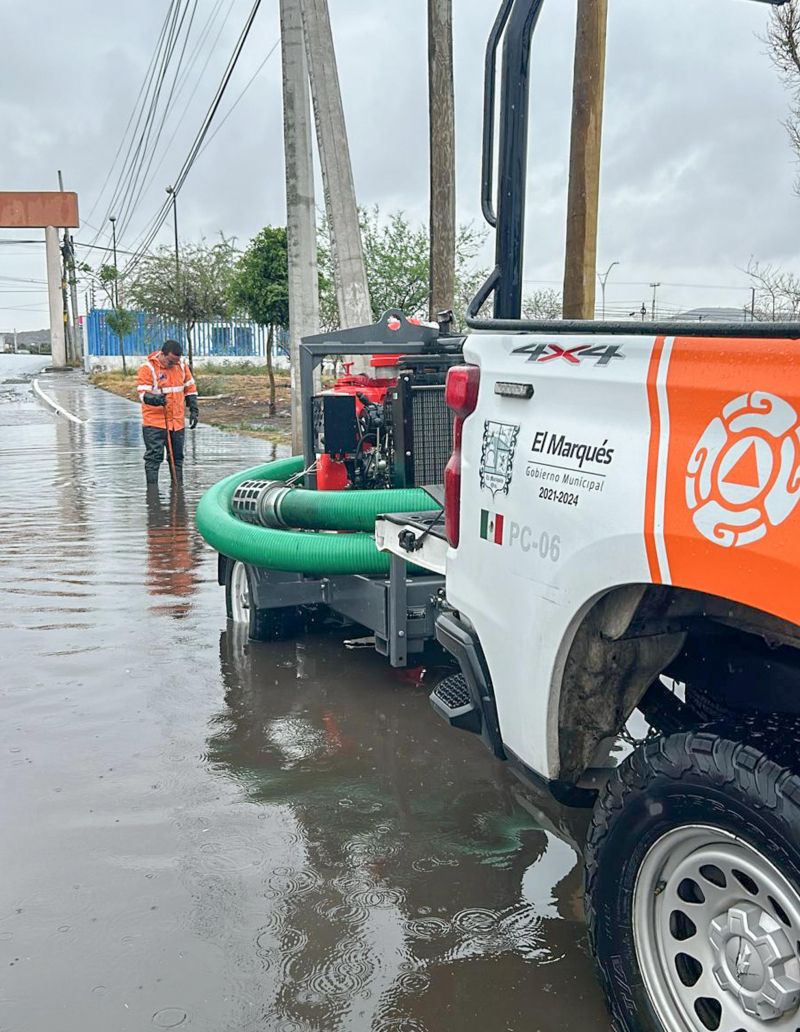 Protección Civil El Marqués atiende incidencias por lluvias derivadas de "Alberto".