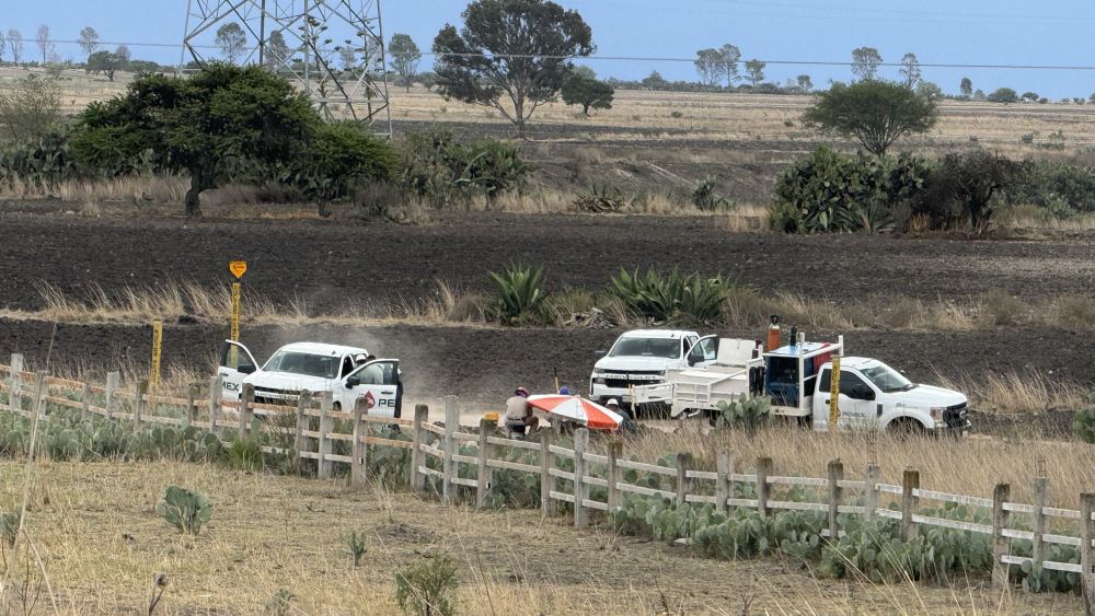 Descubren y clausuran toma clandestina de hidrocarburo en Hidalgo.