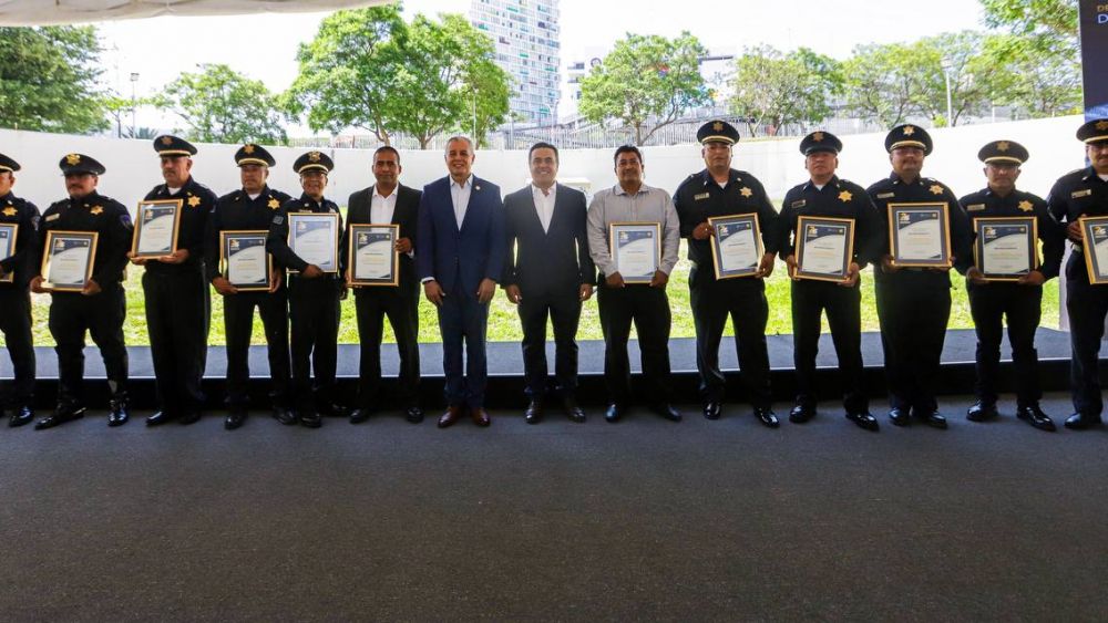 Luis Nava encabeza Ceremonia por el 26 Aniversario de la SSPM en Querétaro.