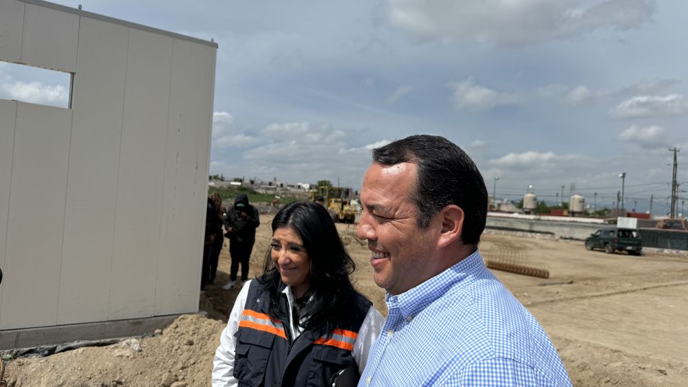 Municipio y GMI construyen nueva escuela primaria en San Juan del Río.