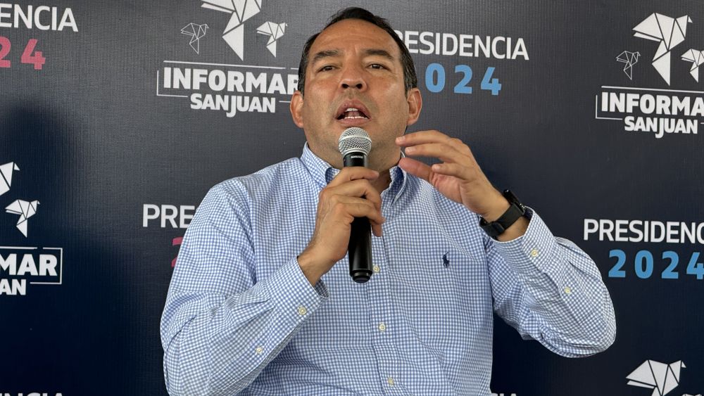 La demanda educativa ha transformado el desarrollo de San Juan del Río: Cabrera.