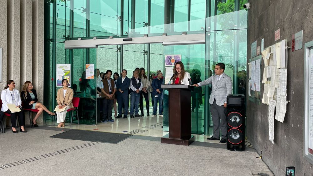 Se manifiestan en Querétaro ante reformas al poder judicial de la federación.