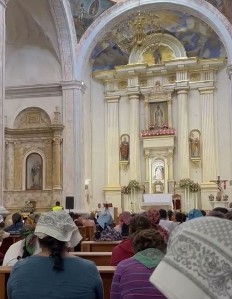 La fe y amor por la Virgen mueve a miles de mujeres al Tepeyac.