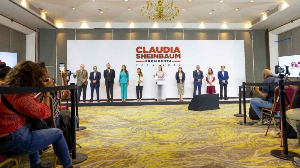 Mauricio Kuri presenta proyectos a la presidenta electa Claudia Sheinbaum.