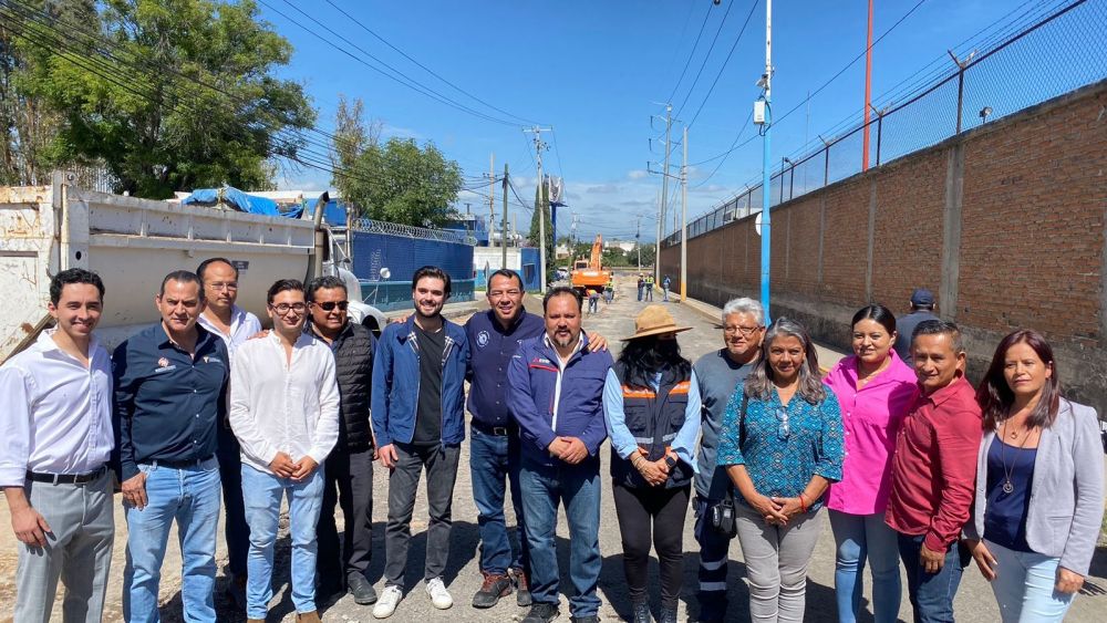 Inicia la Rehabilitación de la Calle 8 Oriente en Valle de Oro con Inversión de 8.5 Millones de Pesos.