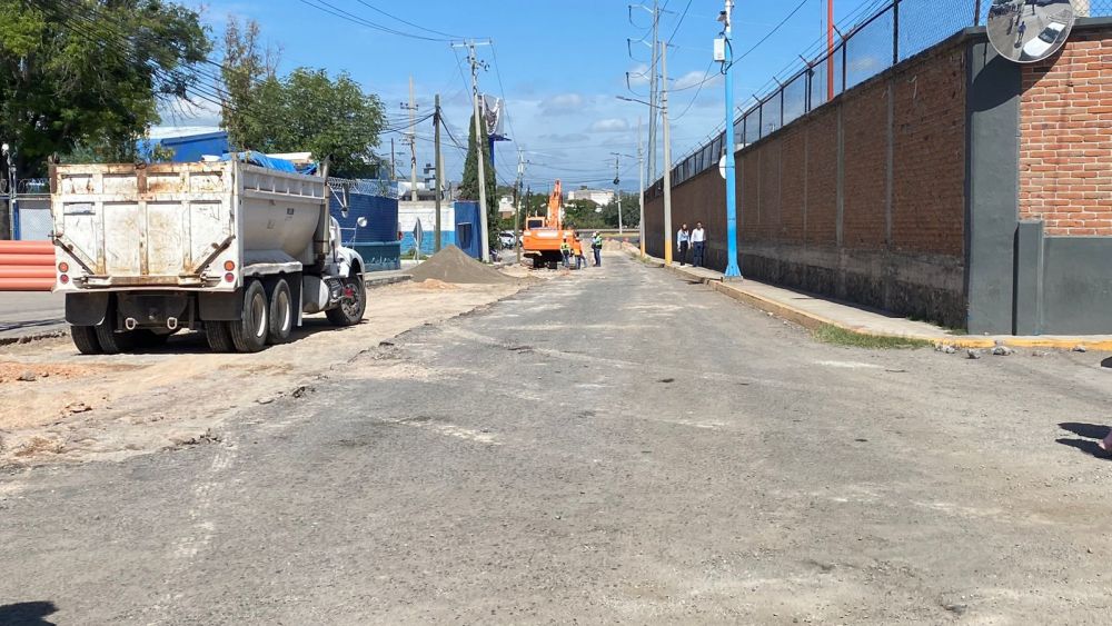 Inicia la Rehabilitación de la Calle 8 Oriente en Valle de Oro con Inversión de 8.5 Millones de Pesos.