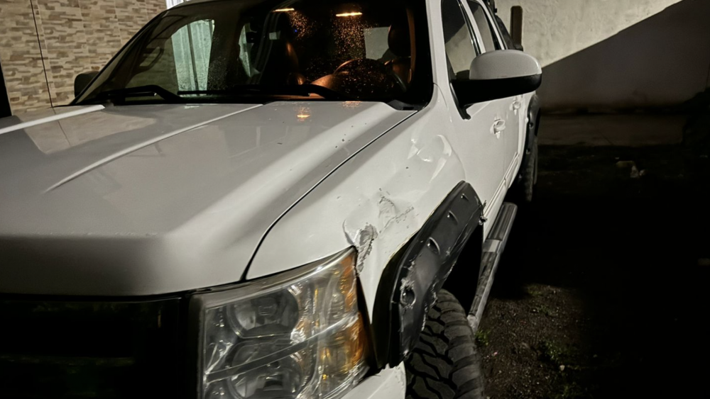 Escapa tras ser atacado a balazos en la Autopista México-Querétaro.