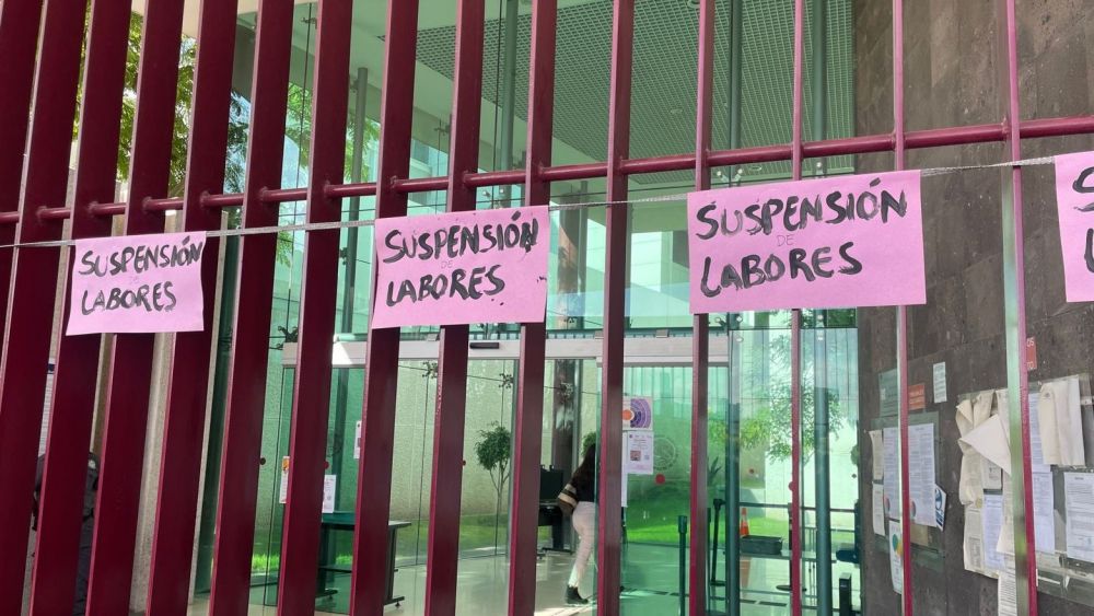 Trabajadores del Poder Judicial en Querétaro inician paro indefinido contra reforma judicial.