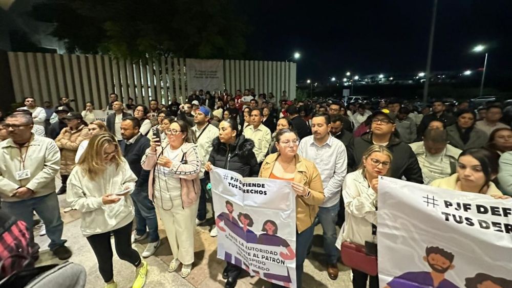 Trabajadores del Poder Judicial en Querétaro inician paro indefinido contra reforma judicial.