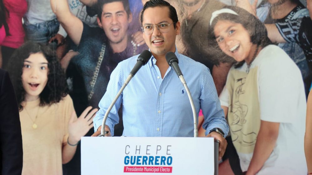 Chepe Guerrero suma a Cristina Fernández de Cevallos y Hugo Lora a su gabinete.