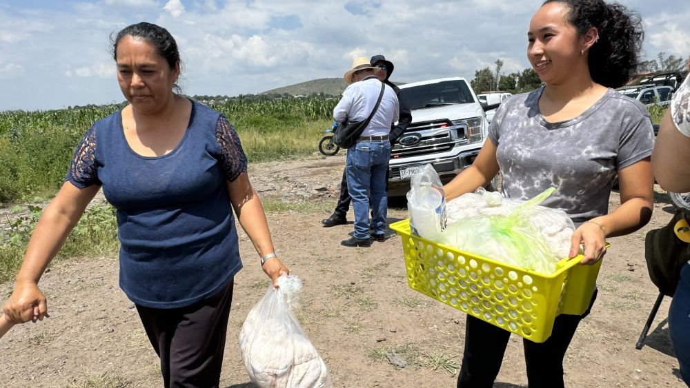 Movilizan caninos para búsqueda de menor desaparecido en Presa Constitución.