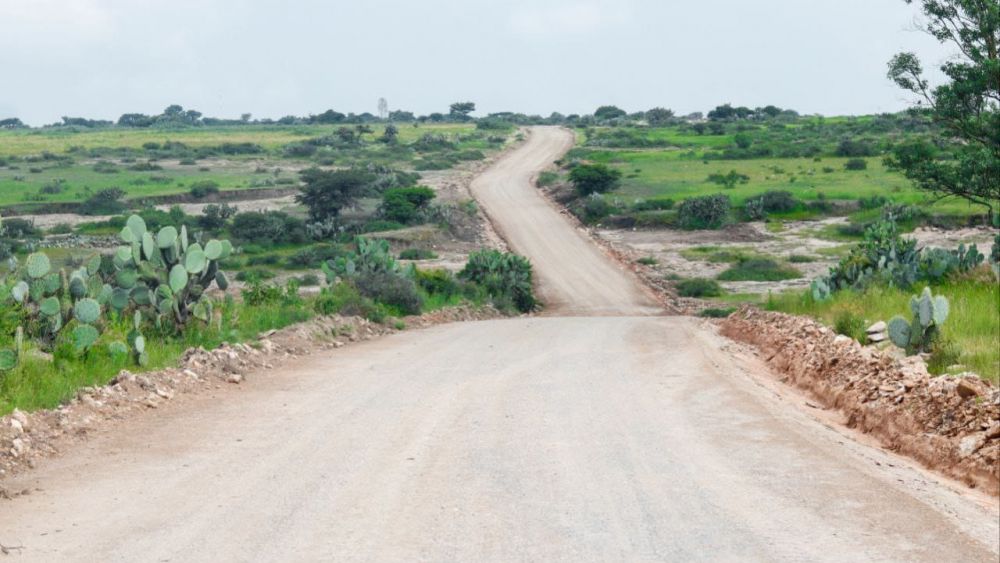 Roberto Cabrera supervisó obras en San Juan del Río con inversión de 15.9 millones.