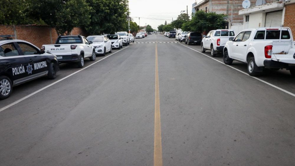 Roberto Cabrera entrega obras de infraestructura en San Juan del Río.