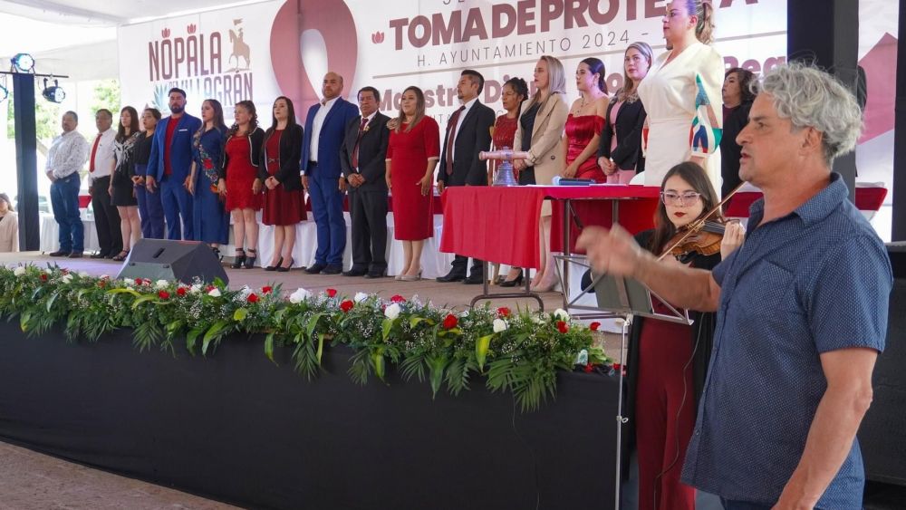 Diana Moreno Rea asume la presidencia municipal de Nopala de Villagrán.