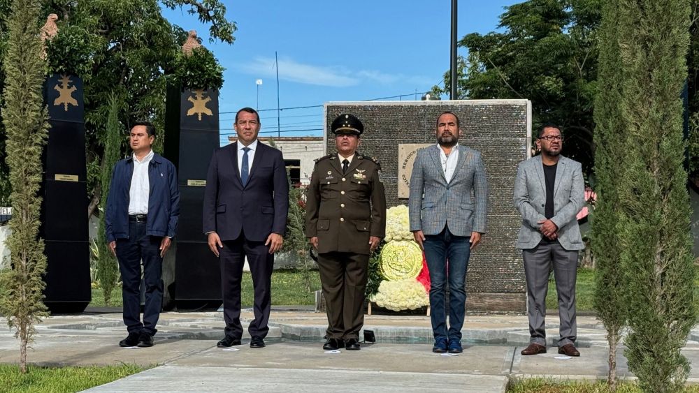 Conmemoran el 177 Aniversario de la Gesta Heroica de los Niños Héroes en San Juan del Río.