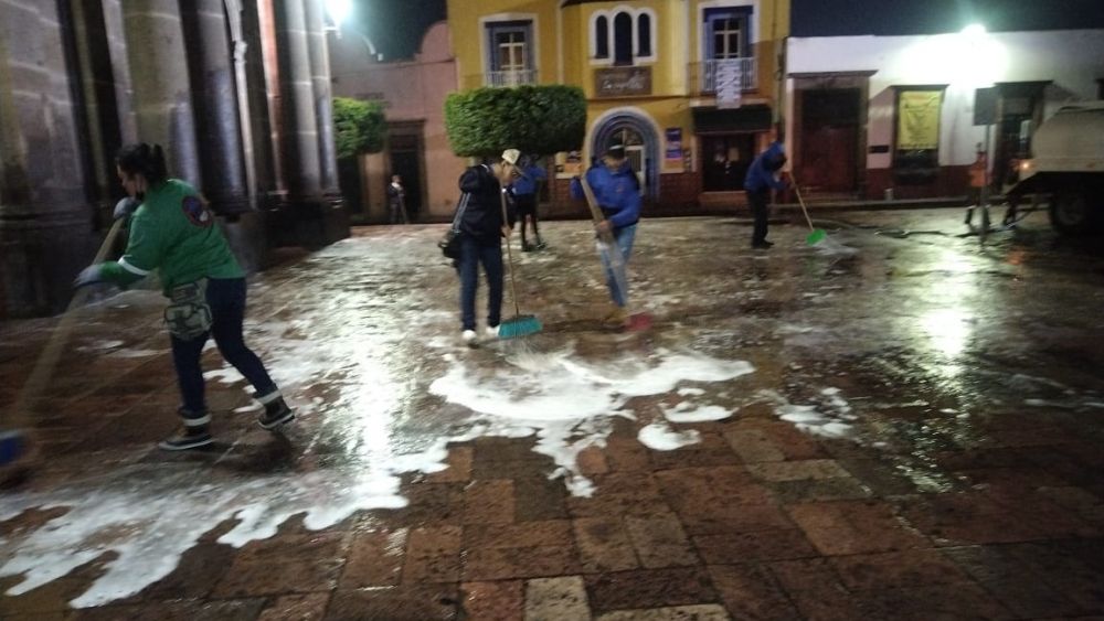 Limpieza para el Grito de Independencia en San Juan del Río.