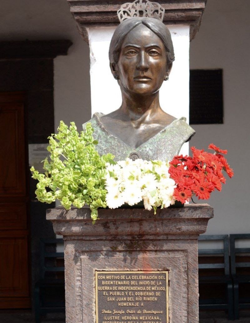 Homenaje en San Juan del Río a Doña Josefa Ortiz de Domínguez.