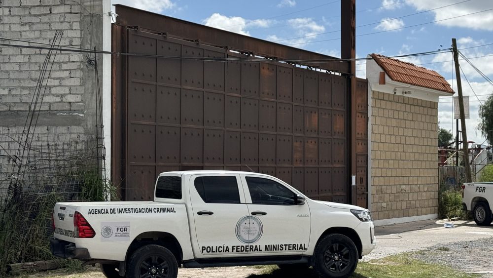 Cateo en la Autopista México-Querétaro relacionado con delitos federales.